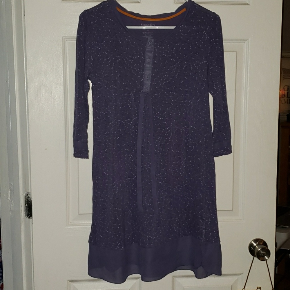 Vera wang night gown